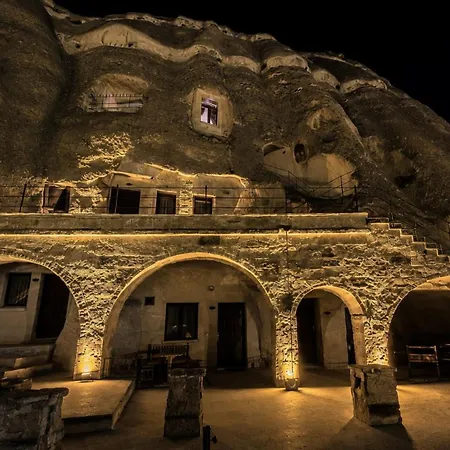 Elite Cave Suites-2