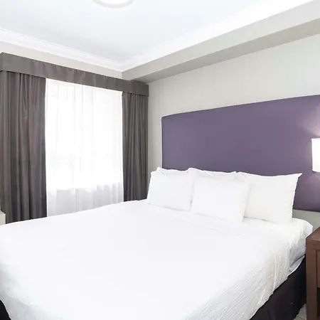 Sandman Hotel And Suites Abbotsford-3