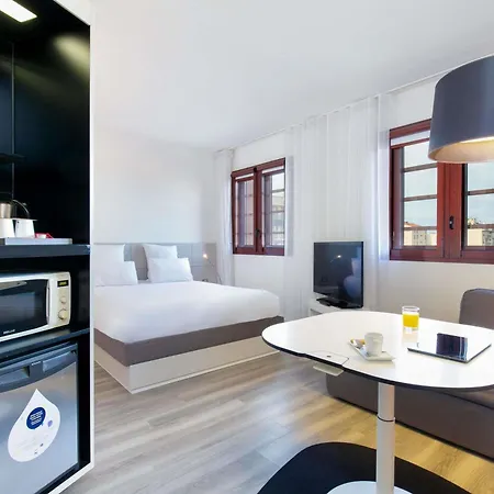 Novotel Suites Perpignan Centre - Grandes Suites & Confort Centre-Ville-3