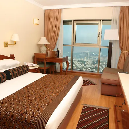 Crowne Plaza Haifa By Ihg-3