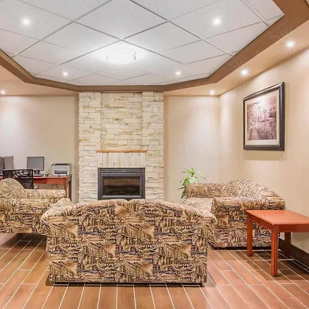 Comfort Inn & Suites Calgary - University-3