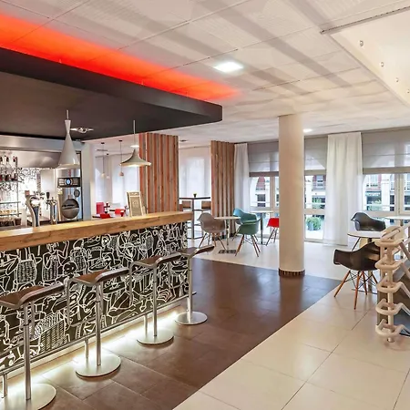 Ibis Epernay Centre Ville-3
