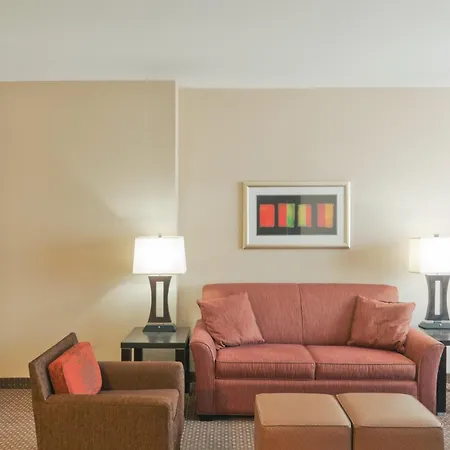Holiday Inn Meridian East I 59 / I 20-2