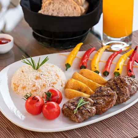 Ibis Bursa-3
