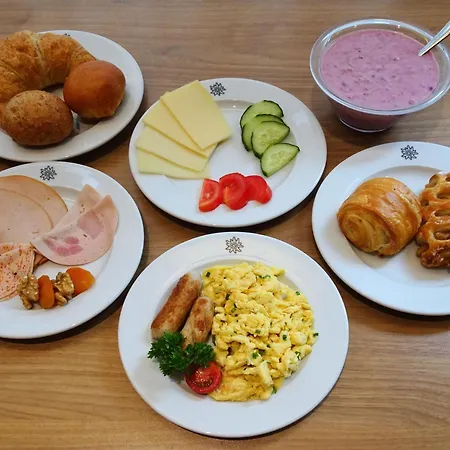 Holiday Inn Express Geneva Airport By Ihg-3