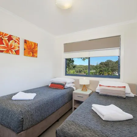 South Pacific Apartments Port Macquarie-3