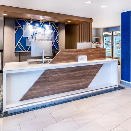 Holiday Inn Express Hotel & Suites Lander By Ihg-2