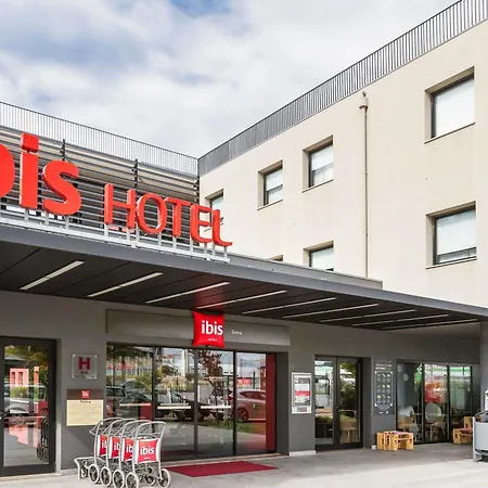 Hotel Ibis Lisboa Sintra-3