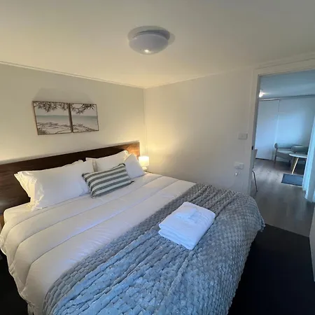 Bluewater Coastal Retreat-3