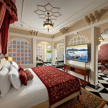 Taj Lake Palace Udaipur-3