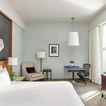 21C Museum Hotel Louisville-3