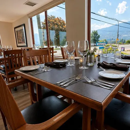 Holiday Inn Hotel & Suites Osoyoos By Ihg-3
