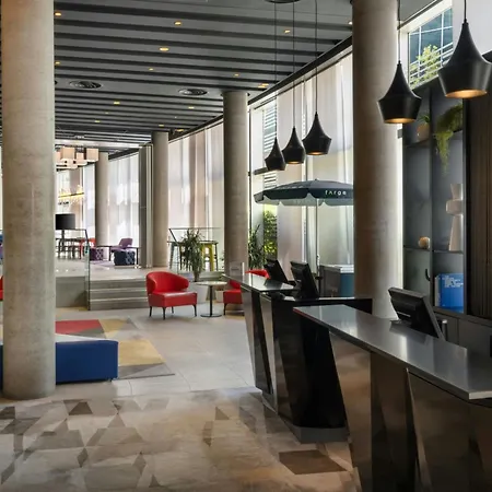 Aloft By Marriott London Excel-3