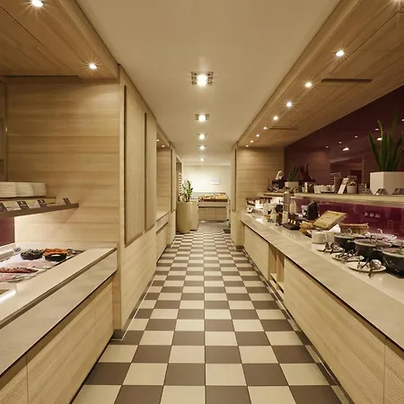 Pullman Munich-3