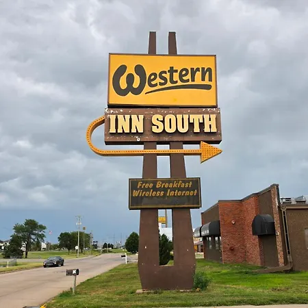 Western Inn South-3