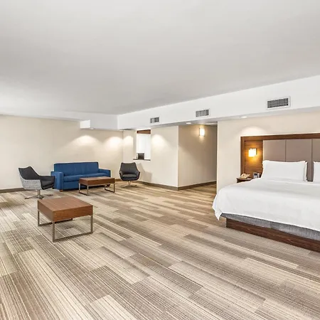 Holiday Inn Express & Suites Tacoma By Ihg-2