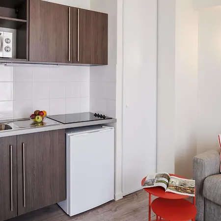 Aparthotel Adagio Access Nantes Viarme-2