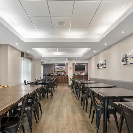 Best Western Plus Brandon Inn-3