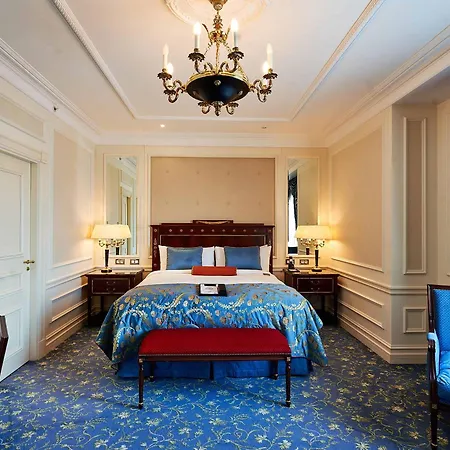 Fairmont Grand Hotel Kyiv-3