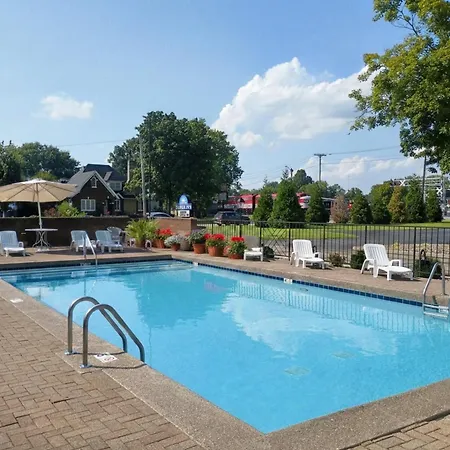 Bourbon Capital Inn-2