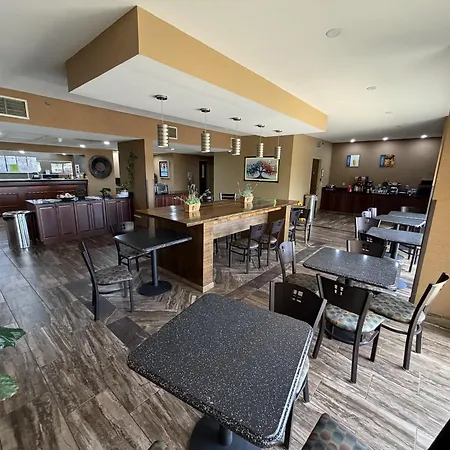 Casino Inn And Suites Tunica Resorts-3