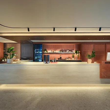 Muang Phol Hotel Bangkok Siam - Newly Renovated-3