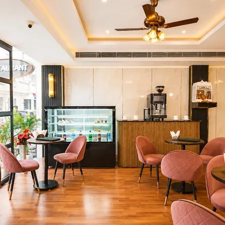 Hotel Krishna Deluxe-By Rcg Hotels Near New Delhi Train Station-2