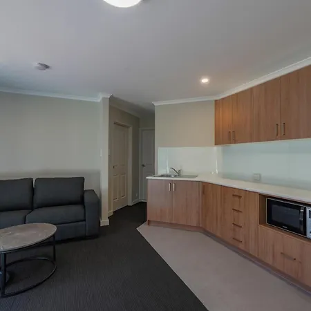 Redhill Cooma Motor Inn-2