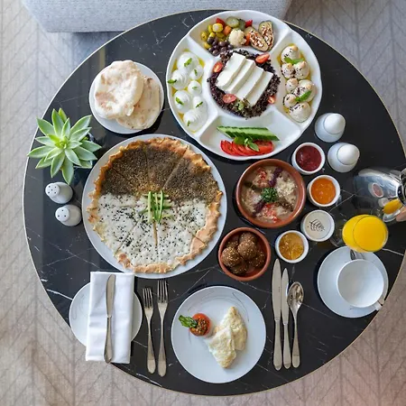 Four Seasons Hotel Amman-3