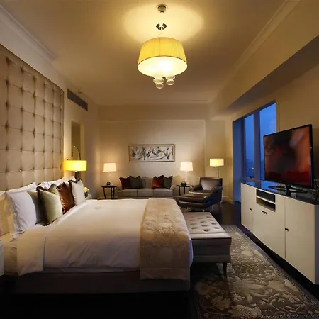 Raffles Makati-3