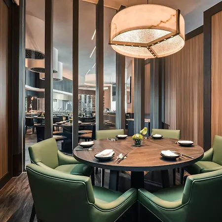 Hyatt On The Bund Shanghai - A Grand Hyatt Hotel-3