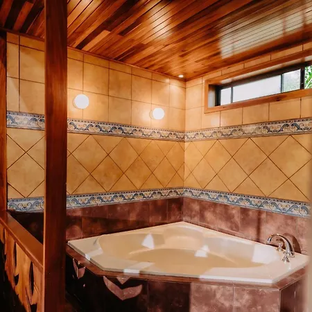 Hotel Heliconia - Monteverde-3