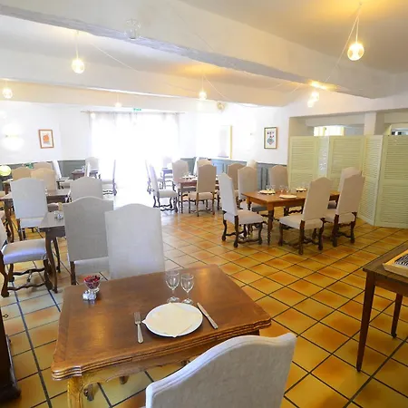 Logis Hotels - Hotel Restaurant Du Midi-3