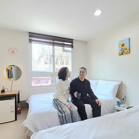 Hostel Tommy Jongno ---- Tax Return Authorized Shop-3