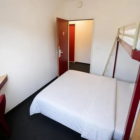 Two7 Hotel-2