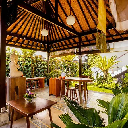 Rumah Taman-3