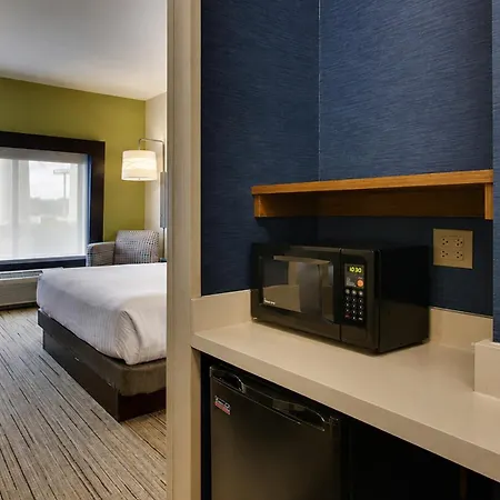 Holiday Inn Express Hotel & Suites Morris By Ihg-3