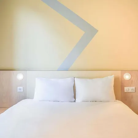 Ibis Budget Saint-Maurice-3