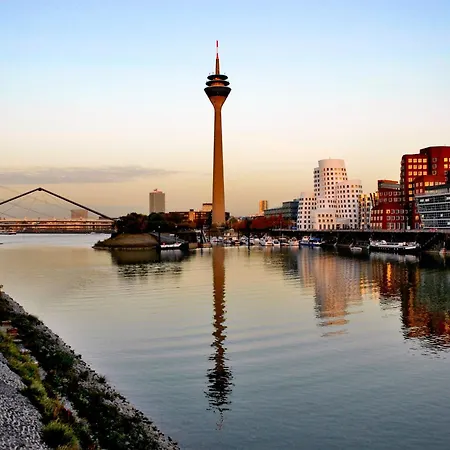 INNSiDE by Meliá Düsseldorf Hafen-3