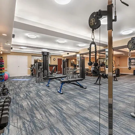 Best Western Plus Columbia River Hotel-3