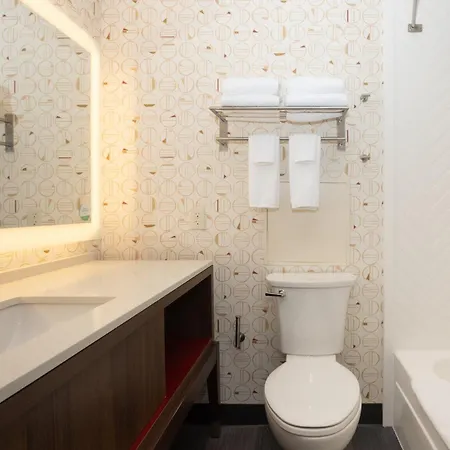 Holiday Inn Lancaster By Ihg-3