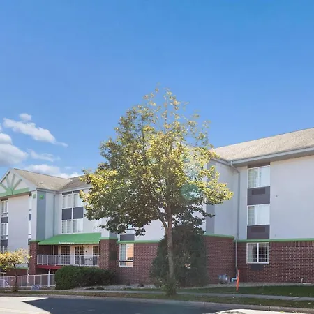 Wyndham Garden Madison Fitchburg-2
