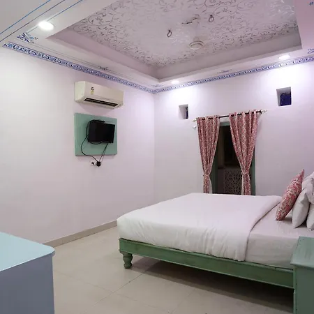 Wsi Gangaur Palace - A Heritage Lake View Hotel, Udaipur-3
