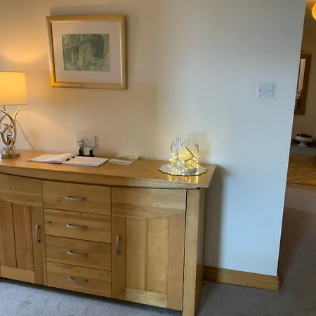 Cairnryan Bed And Breakfast-2