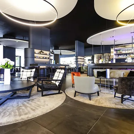Novotel Basel City-2