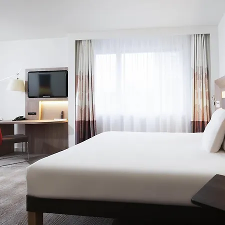 Novotel Basel City-2