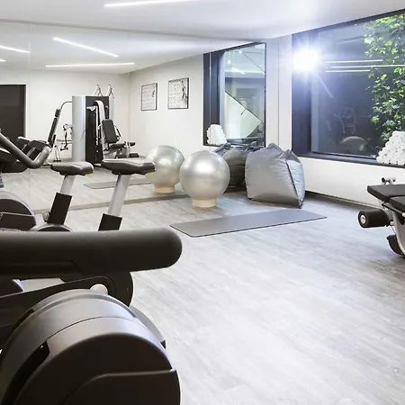 Novotel Basel City-2