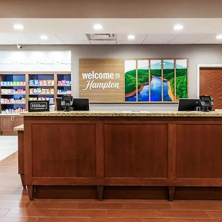 Hampton Inn & Suites By Hilton Lonoke-2