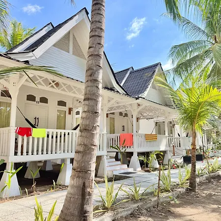 Bronze Bungalows-2