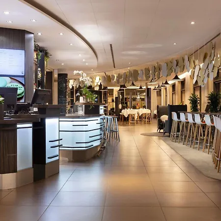 Novotel Paris Stade de France Basilique-2